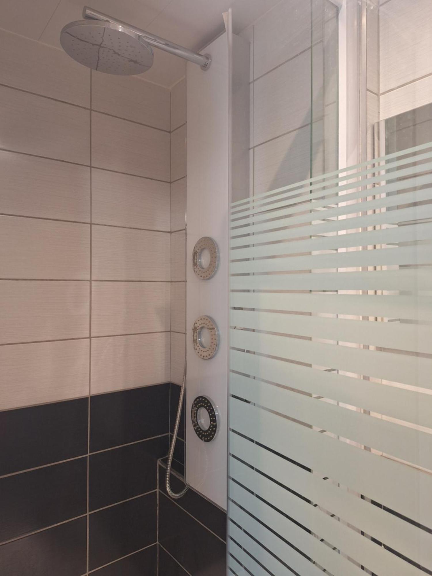 Chez Eric - L'Atypique Apartment Rumilly  Luaran gambar